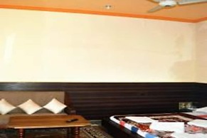 Hotel Goverdhan Tourist Complex