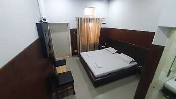 Hotel Goverdhan Tourist Complex