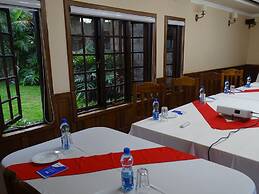 Le Pristine Wellness and Healing Hotel