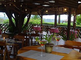 Le Pristine Wellness and Healing Hotel