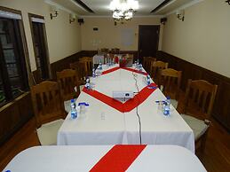 Le Pristine Wellness and Healing Hotel