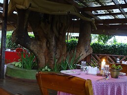 Le Pristine Wellness and Healing Hotel