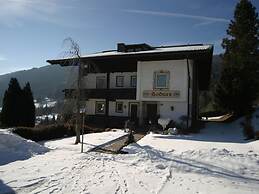Spacious Apartment in Afritz am See near Ski Area