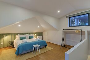 Feel Porto Wine Essence Flats