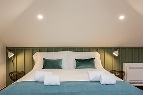 Feel Porto Wine Essence Flats