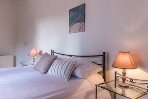 Estia Gaia Cottage