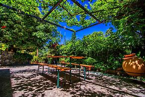 Kyveli Cottage