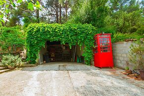 Kyveli Cottage