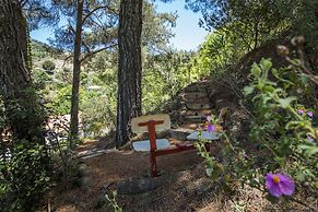 Kyveli Cottage