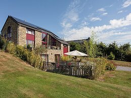 Cozy Nature Escape, Stoumont