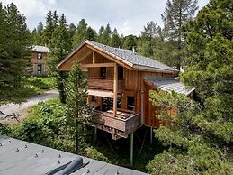 Lovely Chalet in Turracherhöhe with Sauna & Indoor Hot Tub