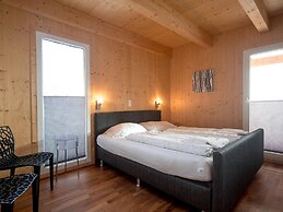 Lovely Chalet in Turracherhöhe with Sauna & Indoor Hot Tub