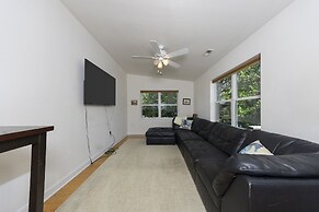 Harbor Delight On The Bay - Private Sandy Beach! 4 Bedroom Home by Red