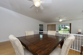 Harbor Delight On The Bay - Private Sandy Beach! 4 Bedroom Home by Red