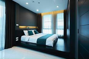 42 Grand Residence