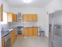 3 Bed Villa 10 Minutes Drive From Beautiful Beach