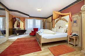 Schlosshotel Lacknerhof