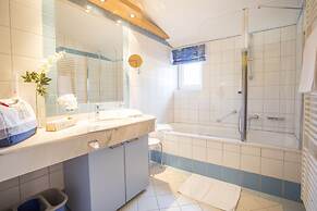 Schlosshotel Lacknerhof