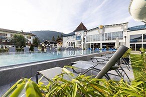 Schlosshotel Lacknerhof