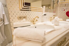 Schlosshotel Lacknerhof