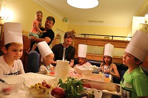 Schlosshotel Lacknerhof