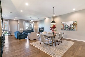 New 4BR Townhouse in Bienville Villas
