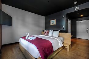 Raven Inn Whitehorse