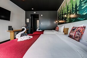 Raven Inn Whitehorse