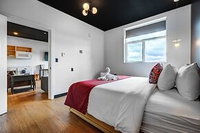 Raven Inn Whitehorse
