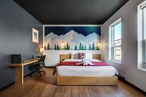Raven Inn Whitehorse