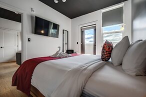 Raven Inn Whitehorse