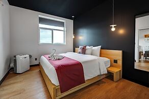 Raven Inn Whitehorse