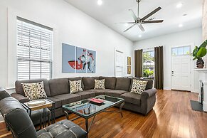Spacious 5 Bedroom Near Magazine St & Uptown
