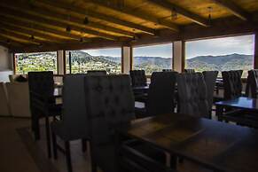 Hotel Santiurde