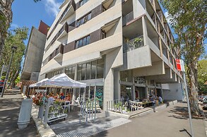 Waterloo St Apartments by Urban Rest