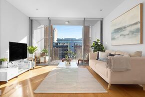 Waterloo St Apartments by Urban Rest