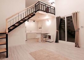 Gyeongju The Square Pension