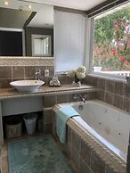 NYC Executive home upscale neighborhood