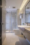 Hong Gia Tue Apartment