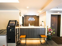 HOTEL LiVEMAX Kyoto Kamogawamae
