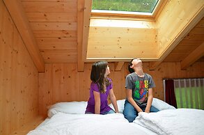 Hüttenhotel Husky Lodge