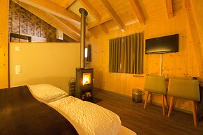 Hüttenhotel Husky Lodge