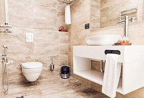 Khazar Palace Hotel & Restaurant