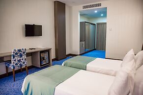 Khazar Palace Hotel & Restaurant