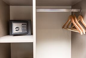 Khazar Palace Hotel & Restaurant