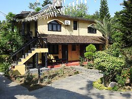 Sapana Village Lodge