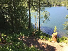 07MF - Lake Front - Hot Tub - BBQ - Sleeps 8