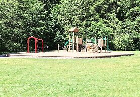 07MF - Lake Front - Hot Tub - BBQ - Sleeps 8