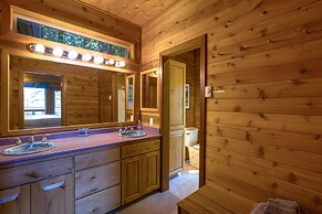 07MF - Lake Front - Hot Tub - BBQ - Sleeps 8