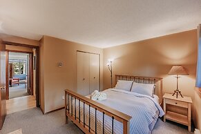 41SW - Sauna - WiFi - Fireplace - Sleeps 8